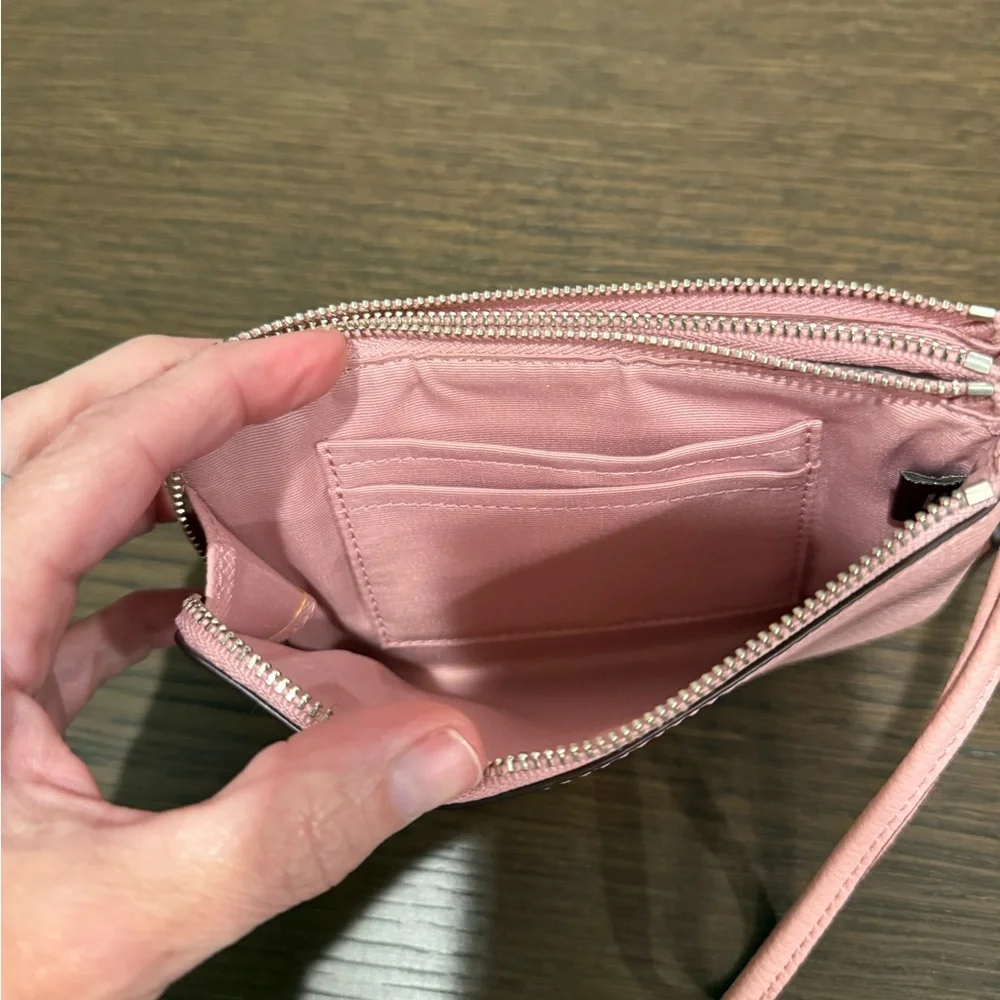 Coach Blush Pink Double Zip Pebbled Leather Wristlet - Picture 6 of 7